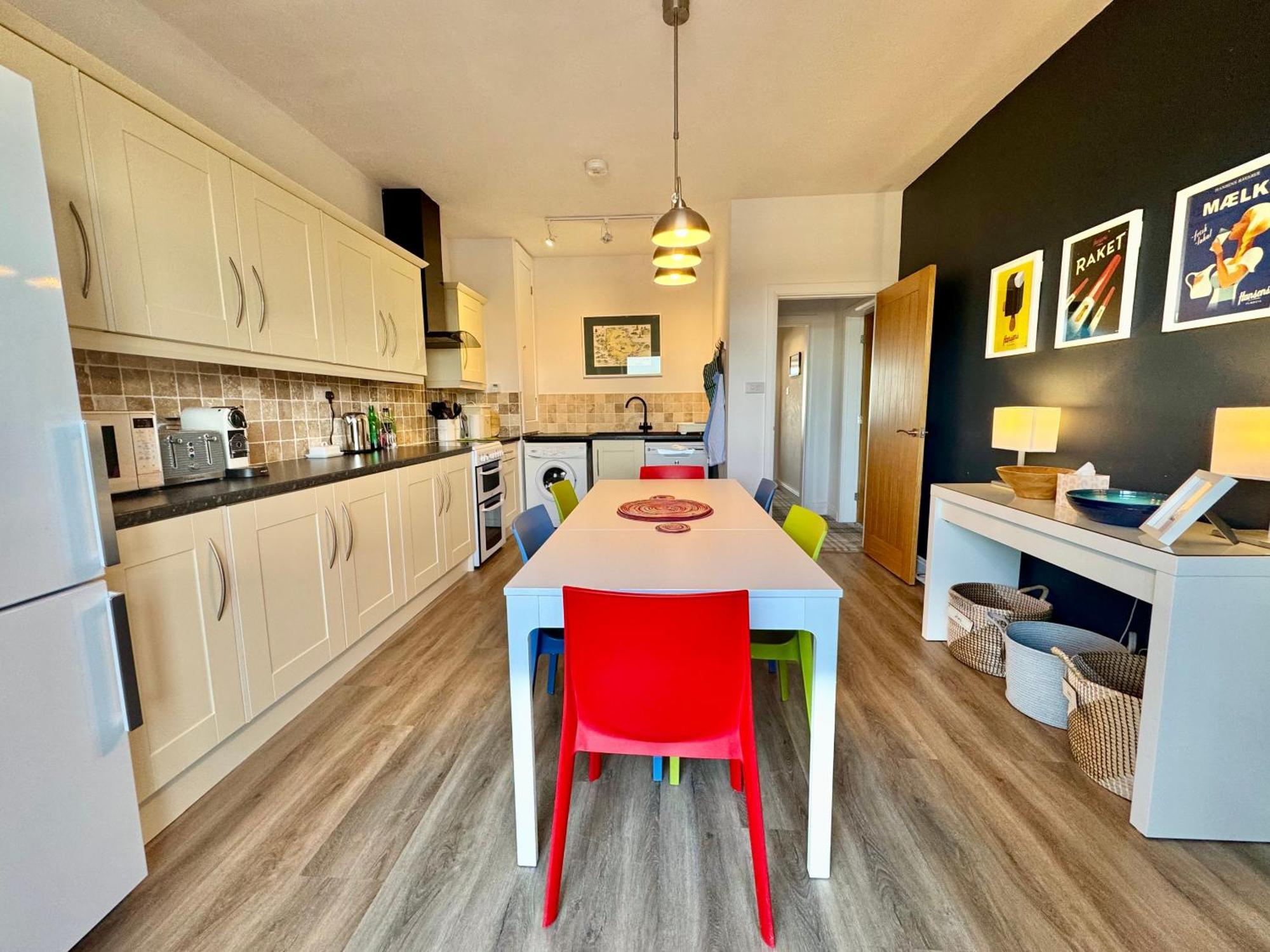 Lagoon View - Sea View- Pet Friendly - 2 Bed Apt - En-Suite 트리어더 외부 사진